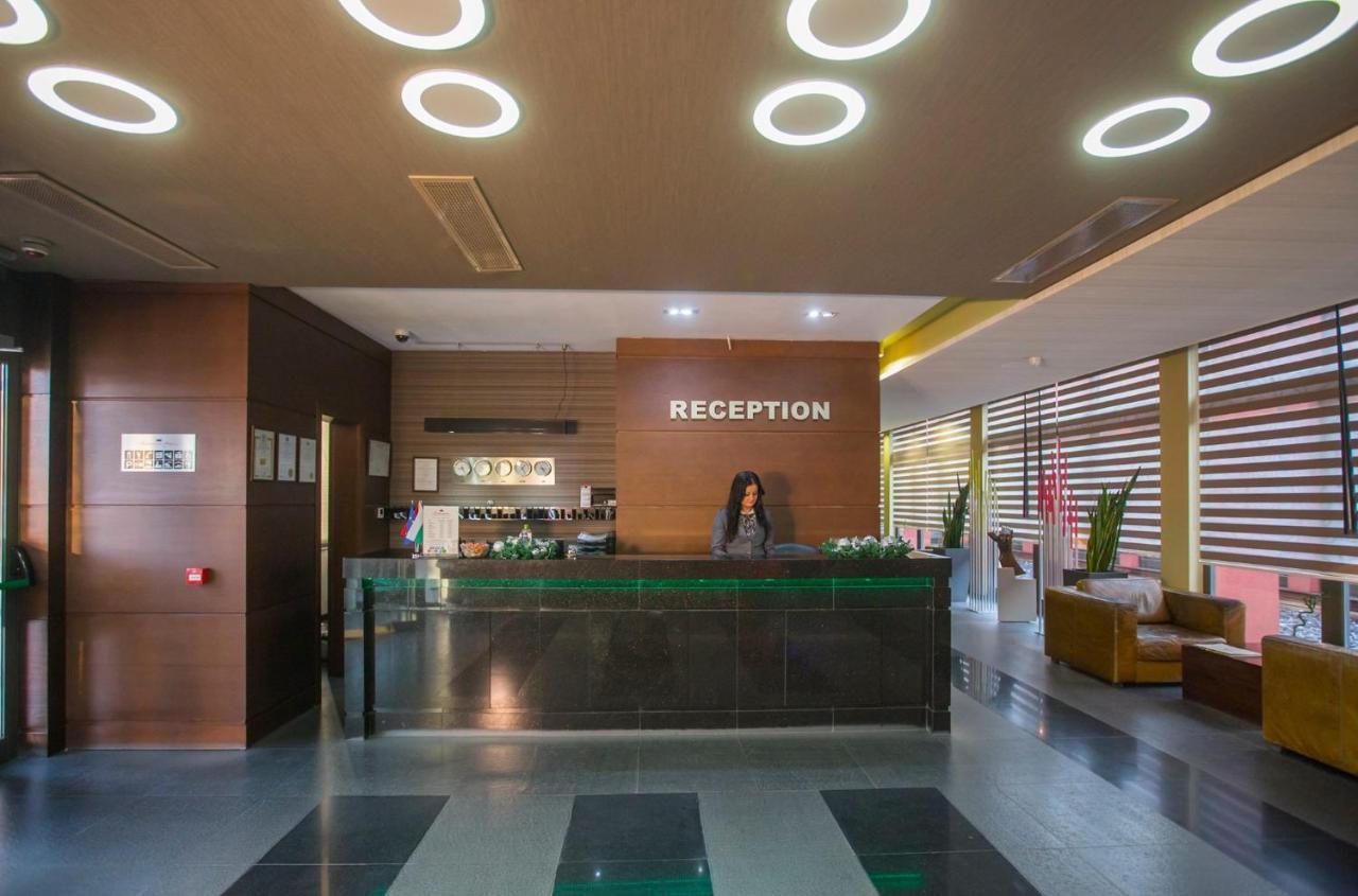 Park Hotel Romantica Svilengrad Exterior foto